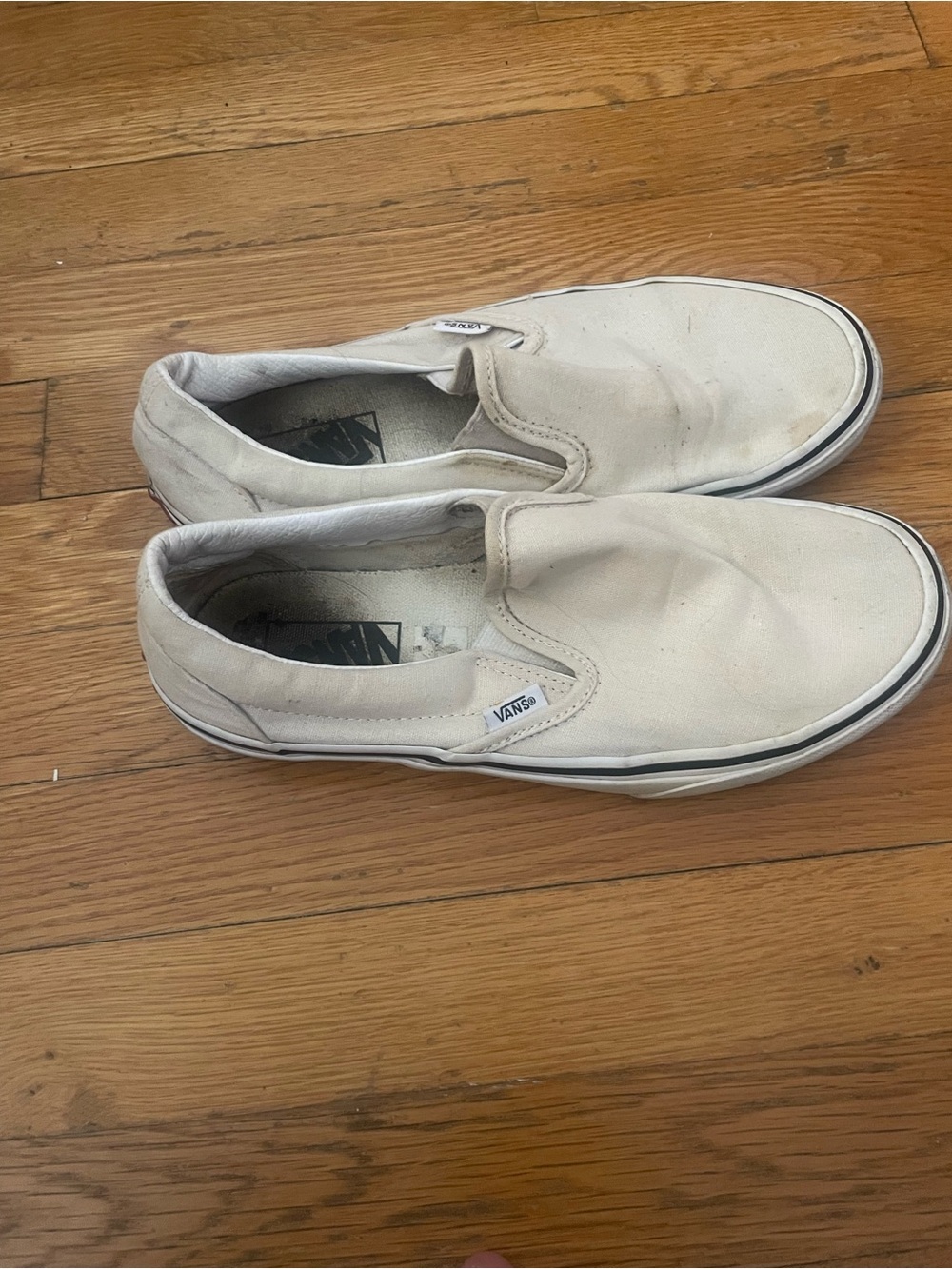Vans Classic Slip-On in Off-White Canvas
